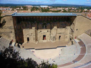 Römisches Amphitheater in Orange © VF