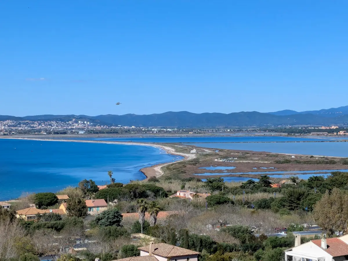 Tombolo de l'Almanare sur  la presqu'île de Giens © VF