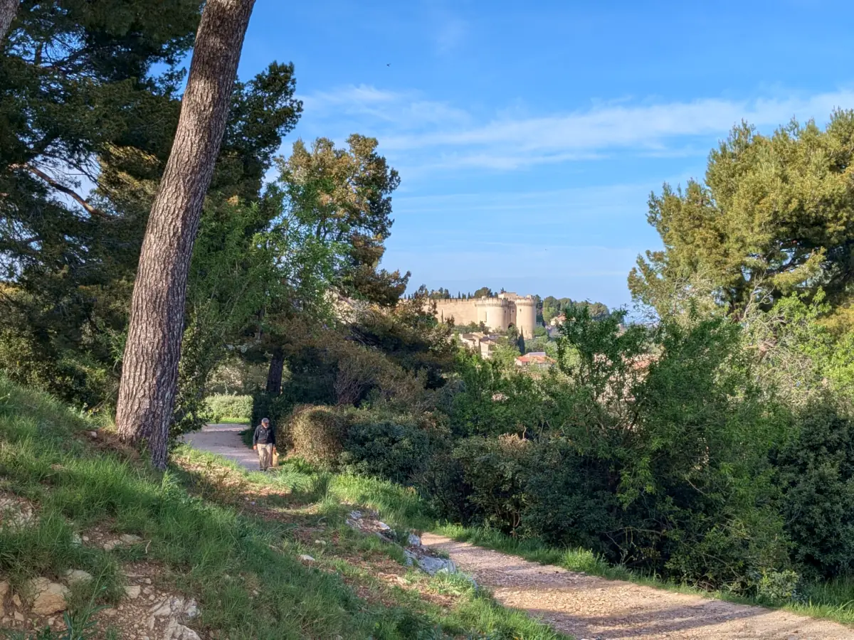 Le parc de la colline des Mourgues à Villeneuve-lès-Avignon © VF