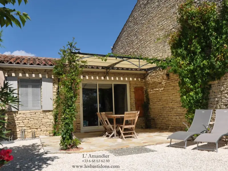 Photo L'Amandier du Domaine